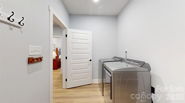 7051 Sparrow Lane, Vale, NC 28168