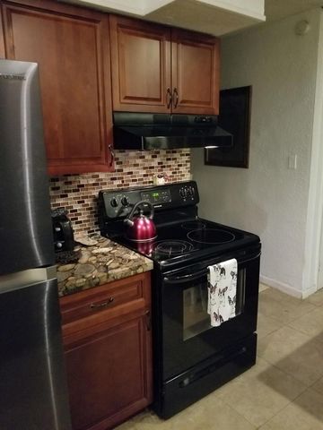 1650 NW 1st Way, Pompano Beach, FL 33060