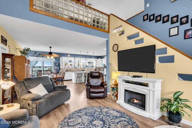 3467 E Lisbon Avenue, Toms River, NJ 08753