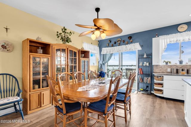 3467 E Lisbon Avenue, Toms River, NJ 08753