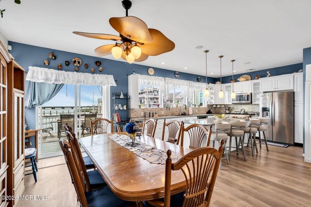 3467 E Lisbon Avenue, Toms River, NJ 08753