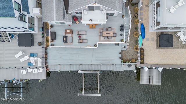 3467 E Lisbon Avenue, Toms River, NJ 08753