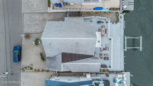 3467 E Lisbon Avenue, Toms River, NJ 08753