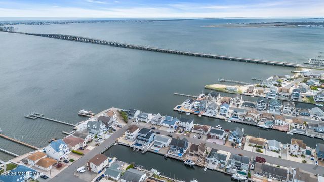 3467 E Lisbon Avenue, Toms River, NJ 08753