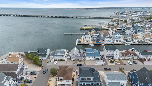 3467 E Lisbon Avenue, Toms River, NJ 08753