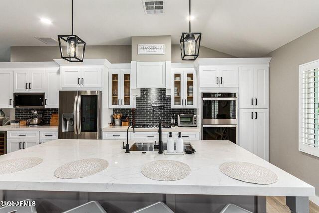 8223 E VIRGINIA Avenue, Scottsdale, AZ 85257