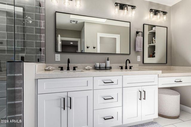 8223 E VIRGINIA Avenue, Scottsdale, AZ 85257