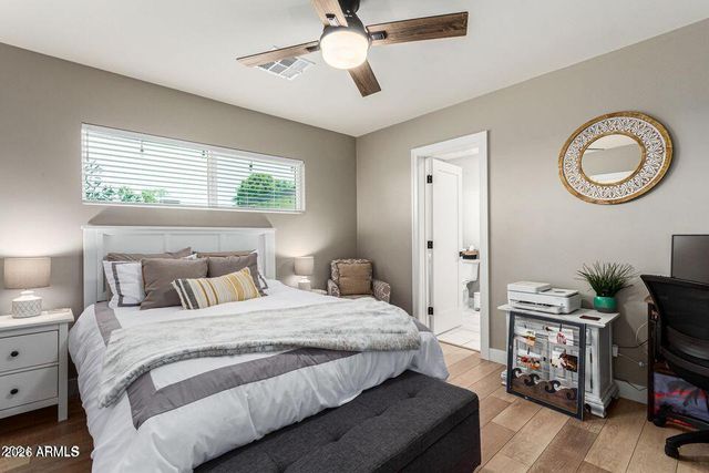 8223 E VIRGINIA Avenue, Scottsdale, AZ 85257