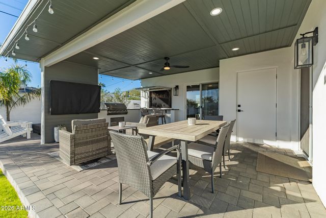 8223 E VIRGINIA Avenue, Scottsdale, AZ 85257