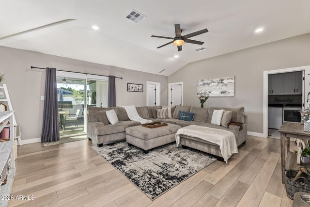 8223 E VIRGINIA Avenue, Scottsdale, AZ 85257