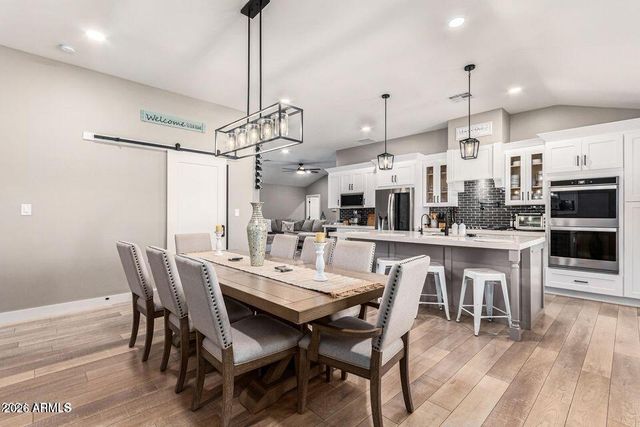 8223 E VIRGINIA Avenue, Scottsdale, AZ 85257