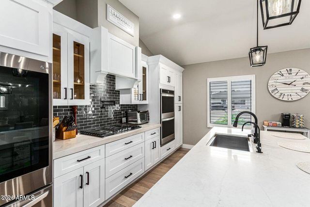 8223 E VIRGINIA Avenue, Scottsdale, AZ 85257