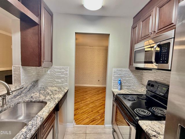 3619 Mill Run, Raleigh, NC 27612
