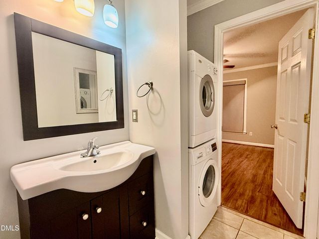 3619 Mill Run, Raleigh, NC 27612