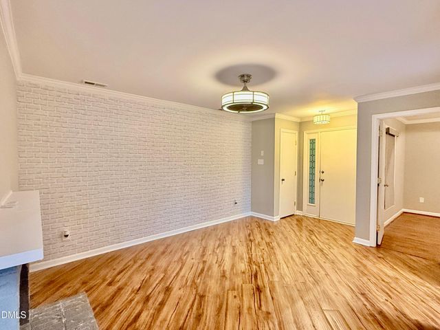 3619 Mill Run, Raleigh, NC 27612