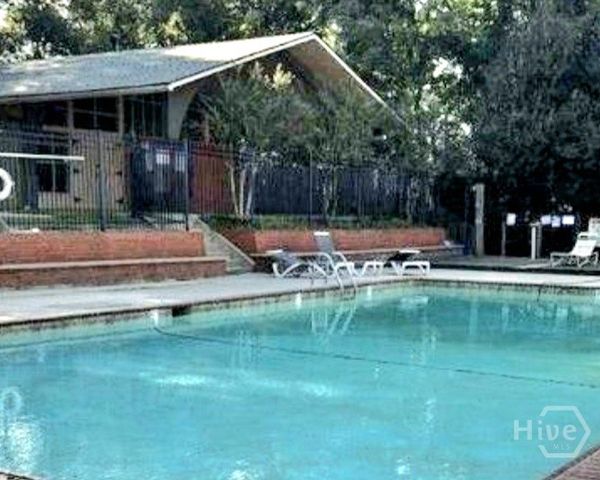 250 Little Street C210, Athens, GA 30601