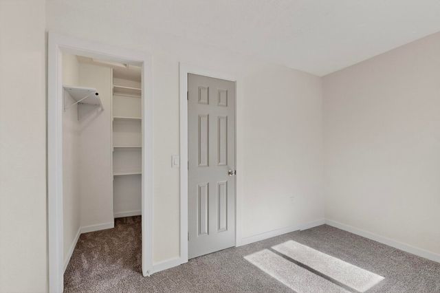 116 Stanford Drive SE, Albuquerque, NM 87106