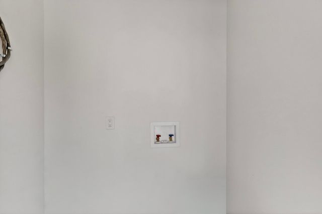 116 Stanford Drive SE, Albuquerque, NM 87106