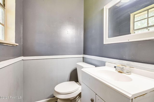 219 Hammond Road, Lafayette, LA 70501