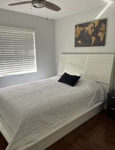 9321 NW 14th St, Pembroke Pines, FL 33024