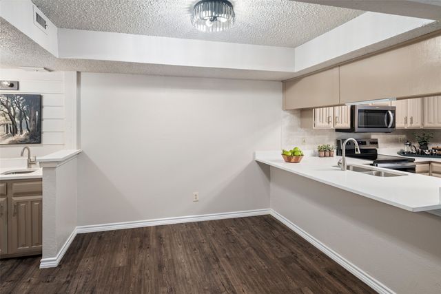 333 Melrose Drive 22D, Richardson, TX 75080