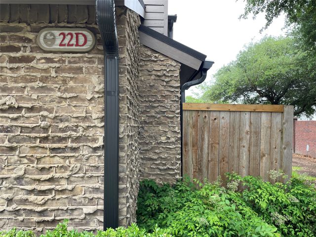 333 Melrose Drive 22D, Richardson, TX 75080
