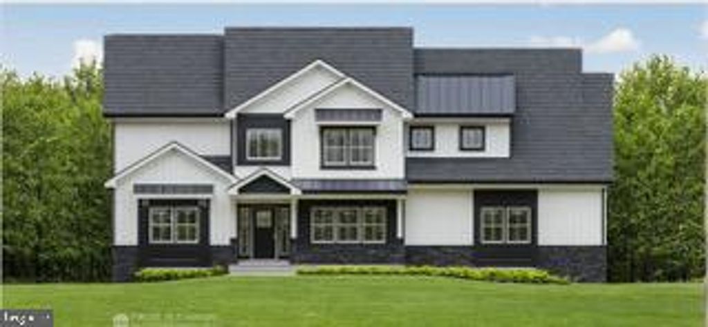 820 S CHESTER AVE, Delran, NJ 08075