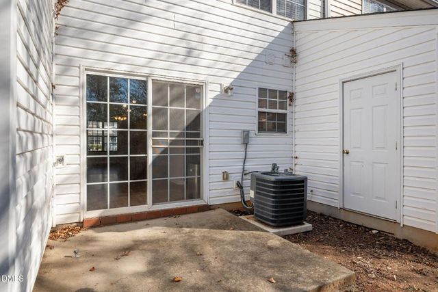 255 Malamute Lane, Greensboro, NC 27407