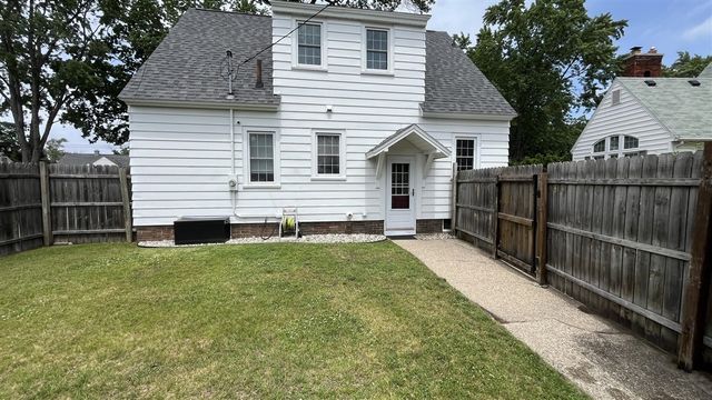 1193 Cornell Road, Muskegon, MI 49441