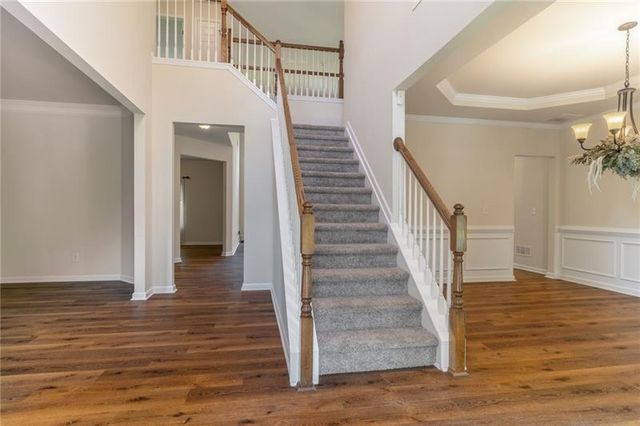 206 Sawtooth Court, Canton, GA 30114