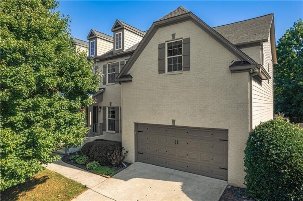 206 Sawtooth Court, Canton, GA 30114