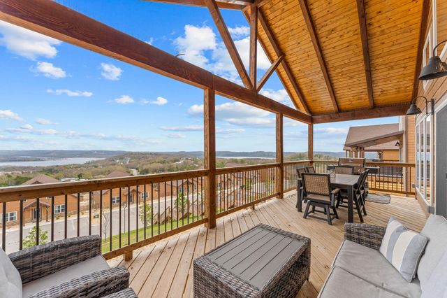 294 Settlers Cove, Kimberling City, MO 65686