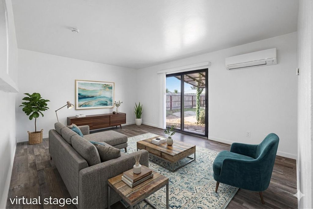 Image 12 of property listing at 4312 W Dorothea Avenue, Visalia, CA 93277