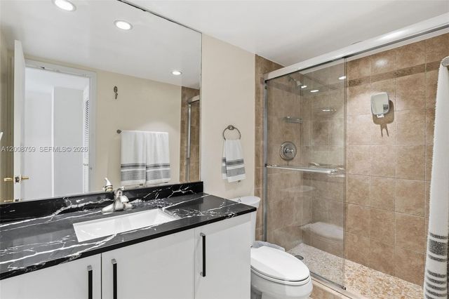 2030 S Ocean Dr 1820, Hallandale Beach, FL 33009