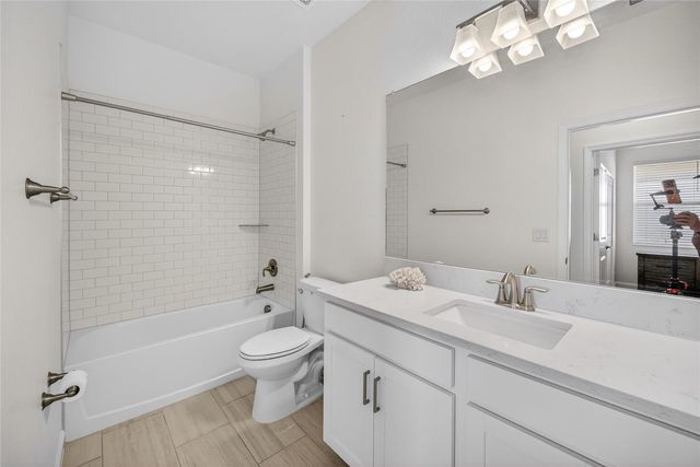 5513 LITTLE PATH DRIVE, Wimauma, FL 33598