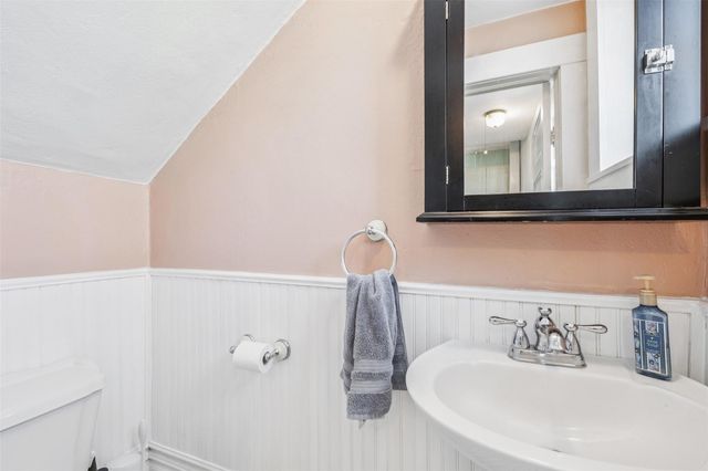 1004 Mitchell Street, Gonzales, TX 78629