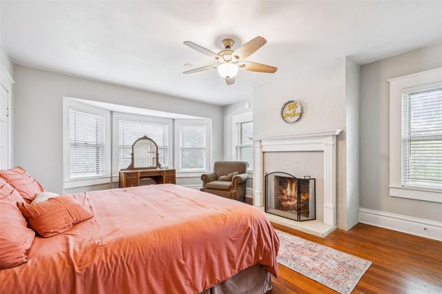 1004 Mitchell Street, Gonzales, TX 78629