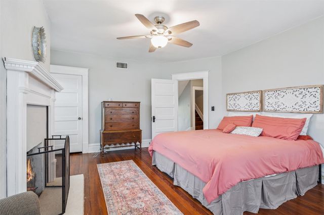 1004 Mitchell Street, Gonzales, TX 78629