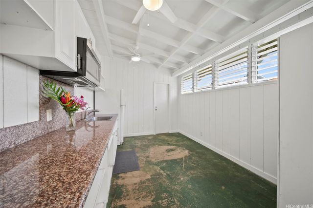 453 Ulupaina Street A, Kailua, HI 96734