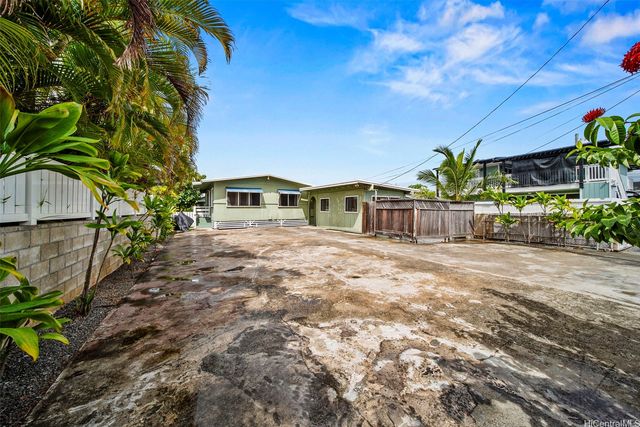 453 Ulupaina Street A, Kailua, HI 96734