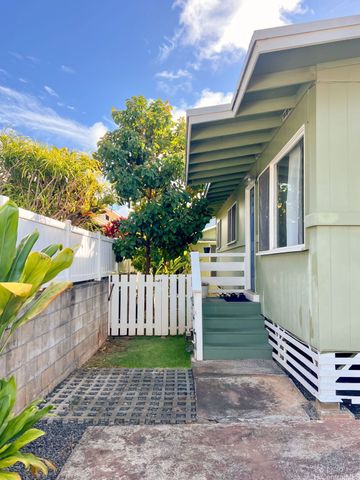 453 Ulupaina Street A, Kailua, HI 96734