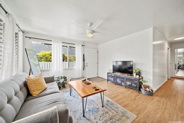 453 Ulupaina Street A, Kailua, HI 96734