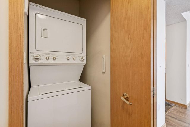 645 N 1st Street 306, Minneapolis, MN 55401