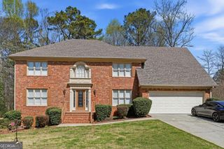 2021 Oak Branch Way, Stone Mountain, GA 30087