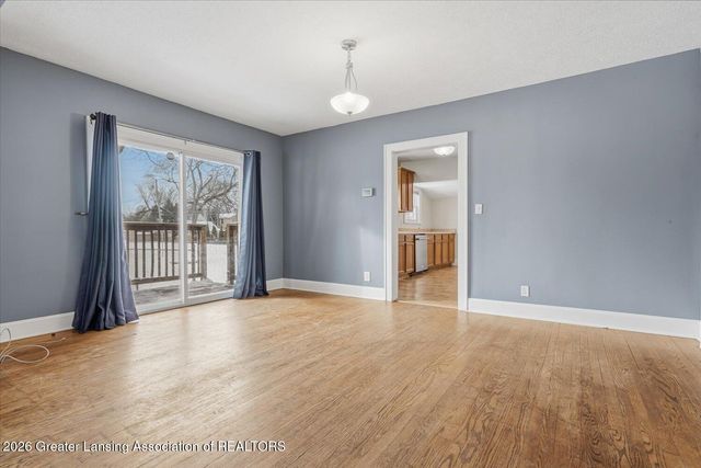 415 Winifred Avenue, Lansing, MI 48917