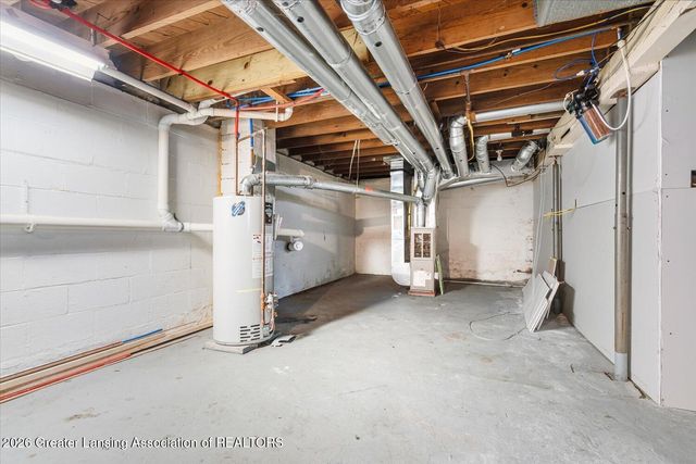 415 Winifred Avenue, Lansing, MI 48917