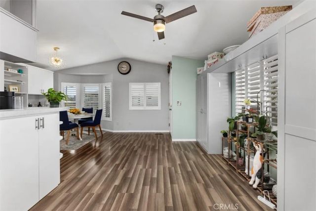 245 W Bobier Drive 33, Vista, CA 92083