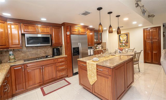 15905 SW 83rd Terrace, Miami, FL 33193