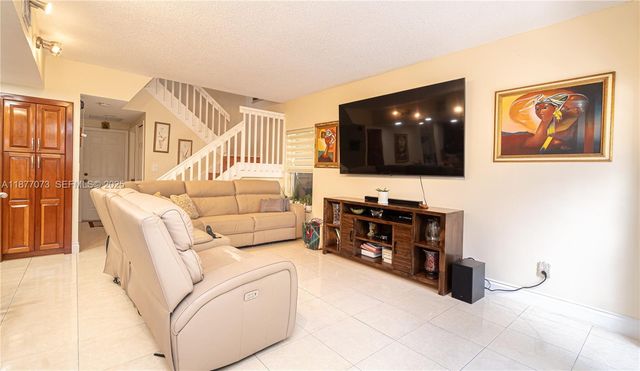 15905 SW 83rd Terrace, Miami, FL 33193