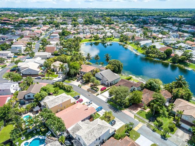 15905 SW 83rd Terrace, Miami, FL 33193